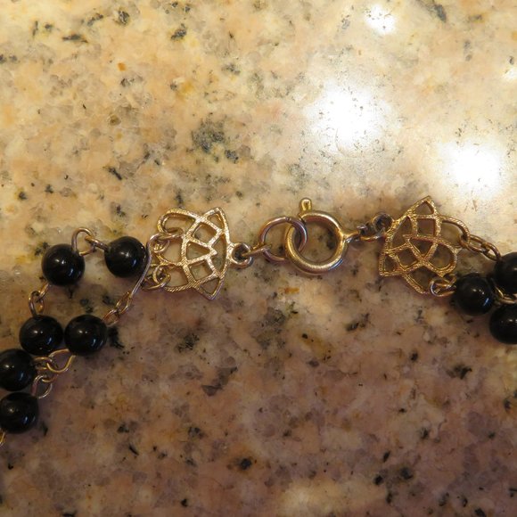 BLACK & GOLD TONE 2-STRAND PENDANT NECKLACE (K22) - Picture 4 of 5